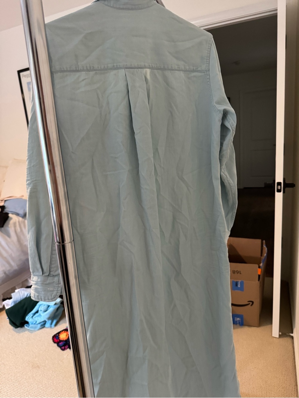 Frank & Eileen Rory Shirt Dress in Light  Chambray - Picture 4 of 4